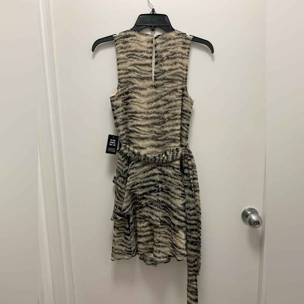 NWT Expres Zebra Print Ruffle Dress - Picture 2 of 4